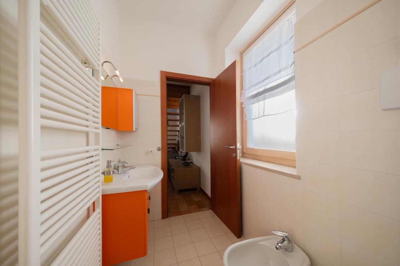 Apartmentsgarda - Rosa Chiare Bardolino Eksteriør billede