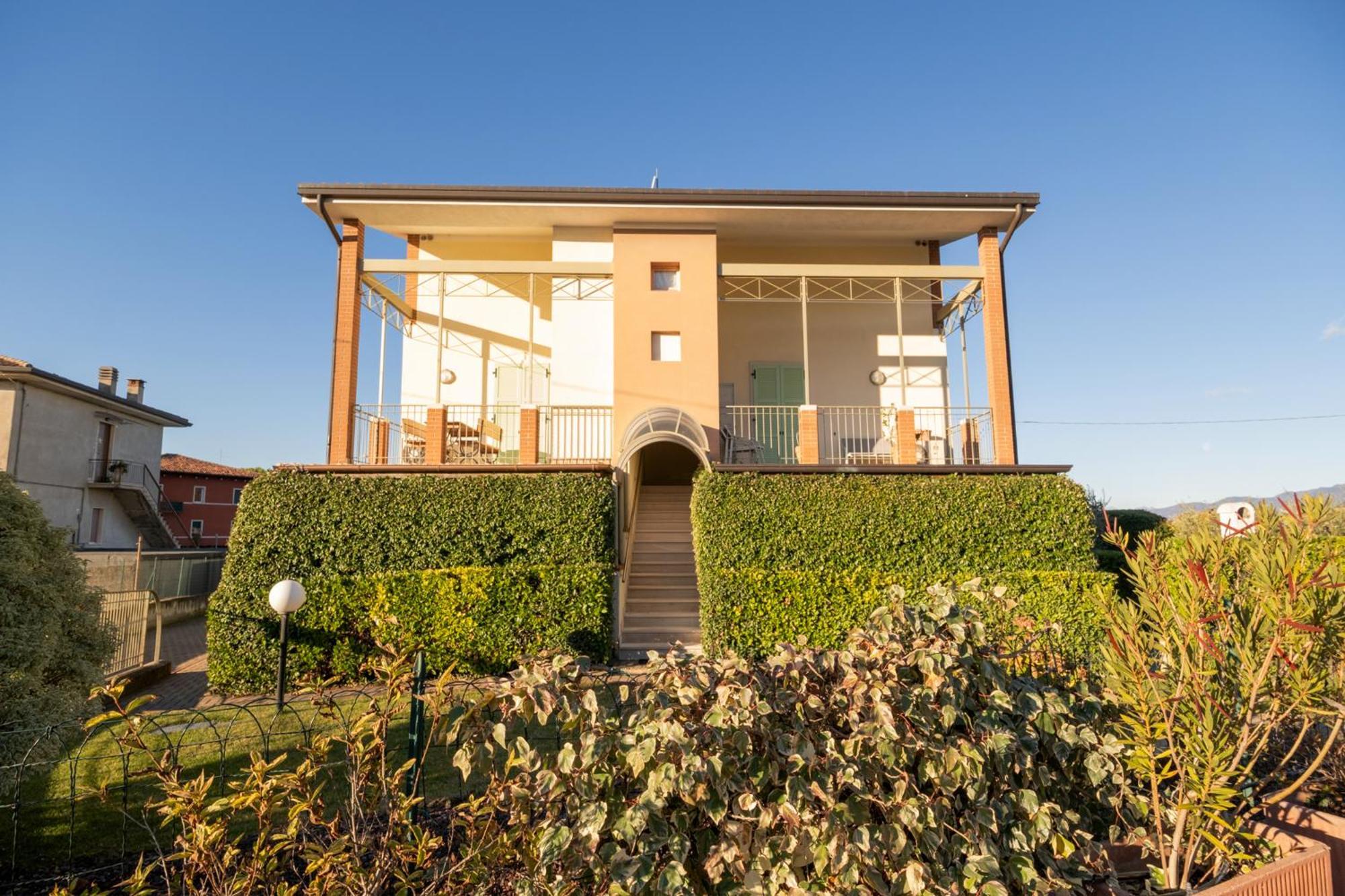 Apartmentsgarda - Rosa Chiare Bardolino Eksteriør billede